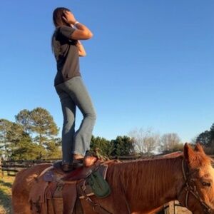 Meet your Posher, Helena